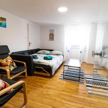 Apartma Remi Ii Apartment